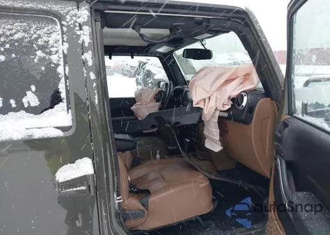 2015 Jeep Wrangler Unlimited Rubicon from USA, damaged, VIN 1C4HJWFG8FL616706